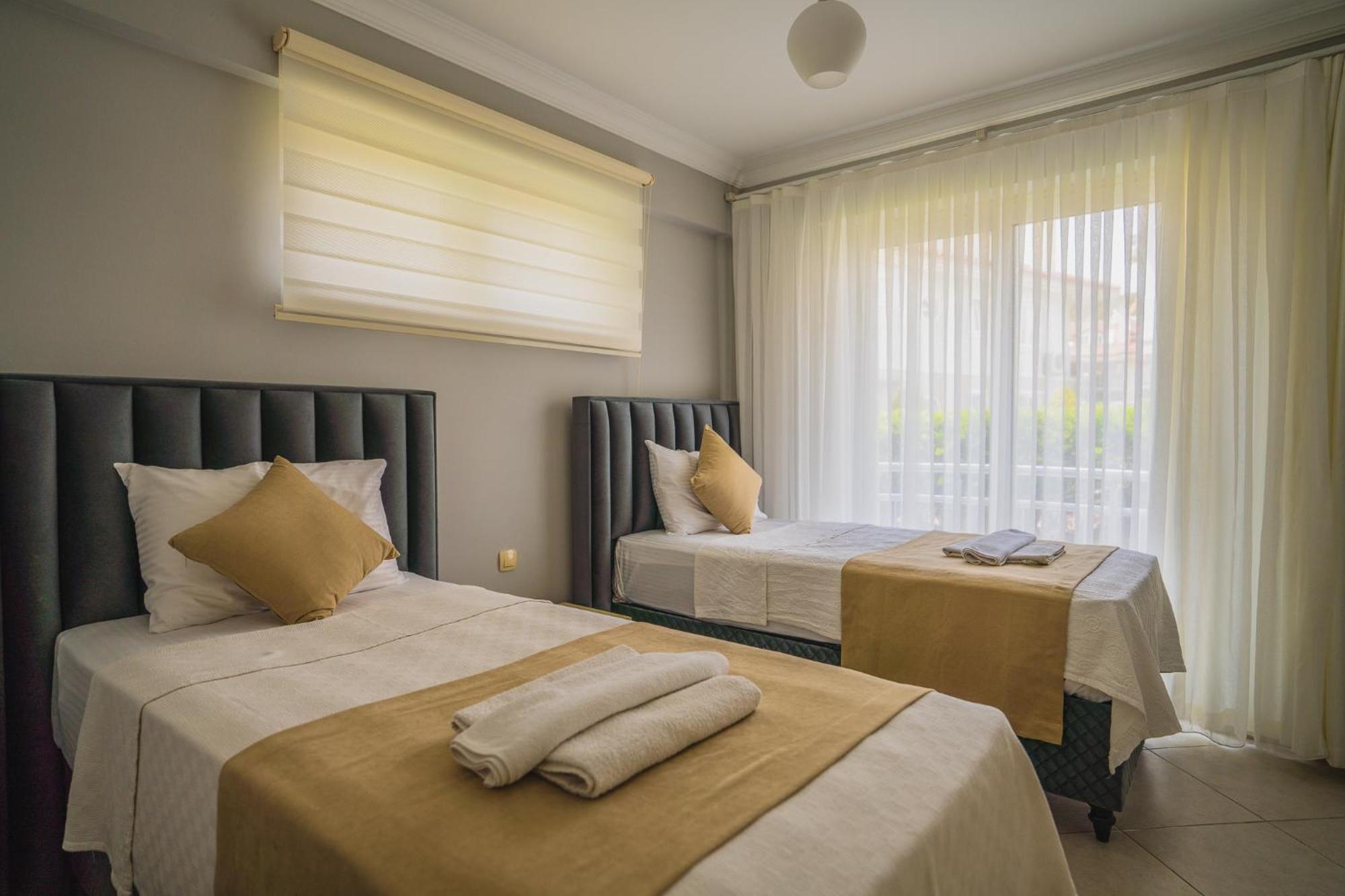Sunset Beach Club Aqua Lettings Fethiye Exterior photo