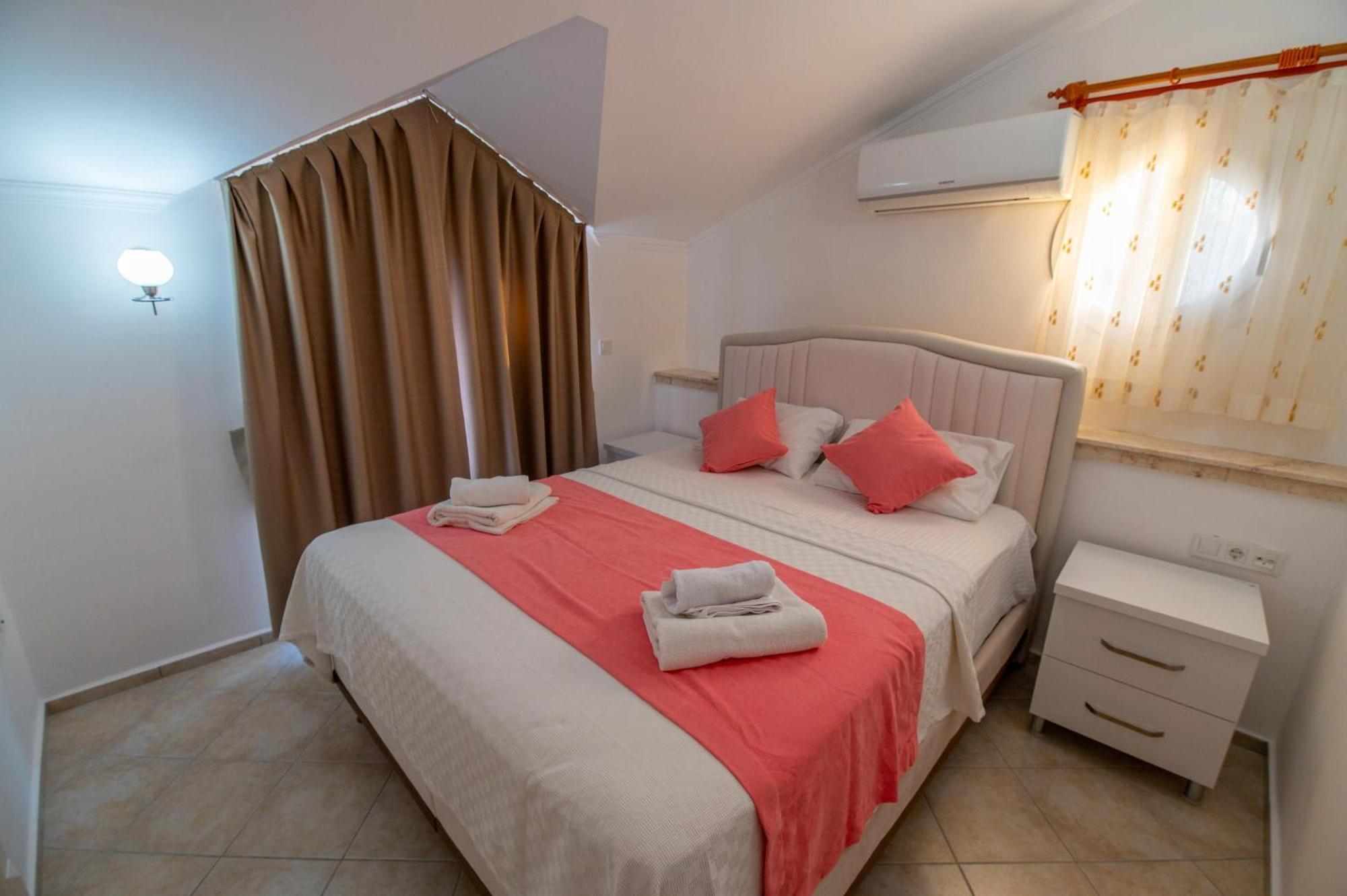 Sunset Beach Club Aqua Lettings Fethiye Exterior photo